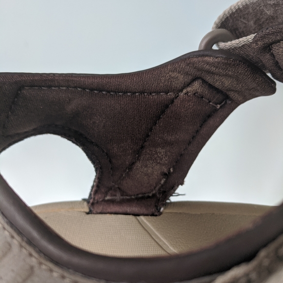SOLD TEVA Tirra Brown Strappy Hiking Sandals - Picture 11 of 11